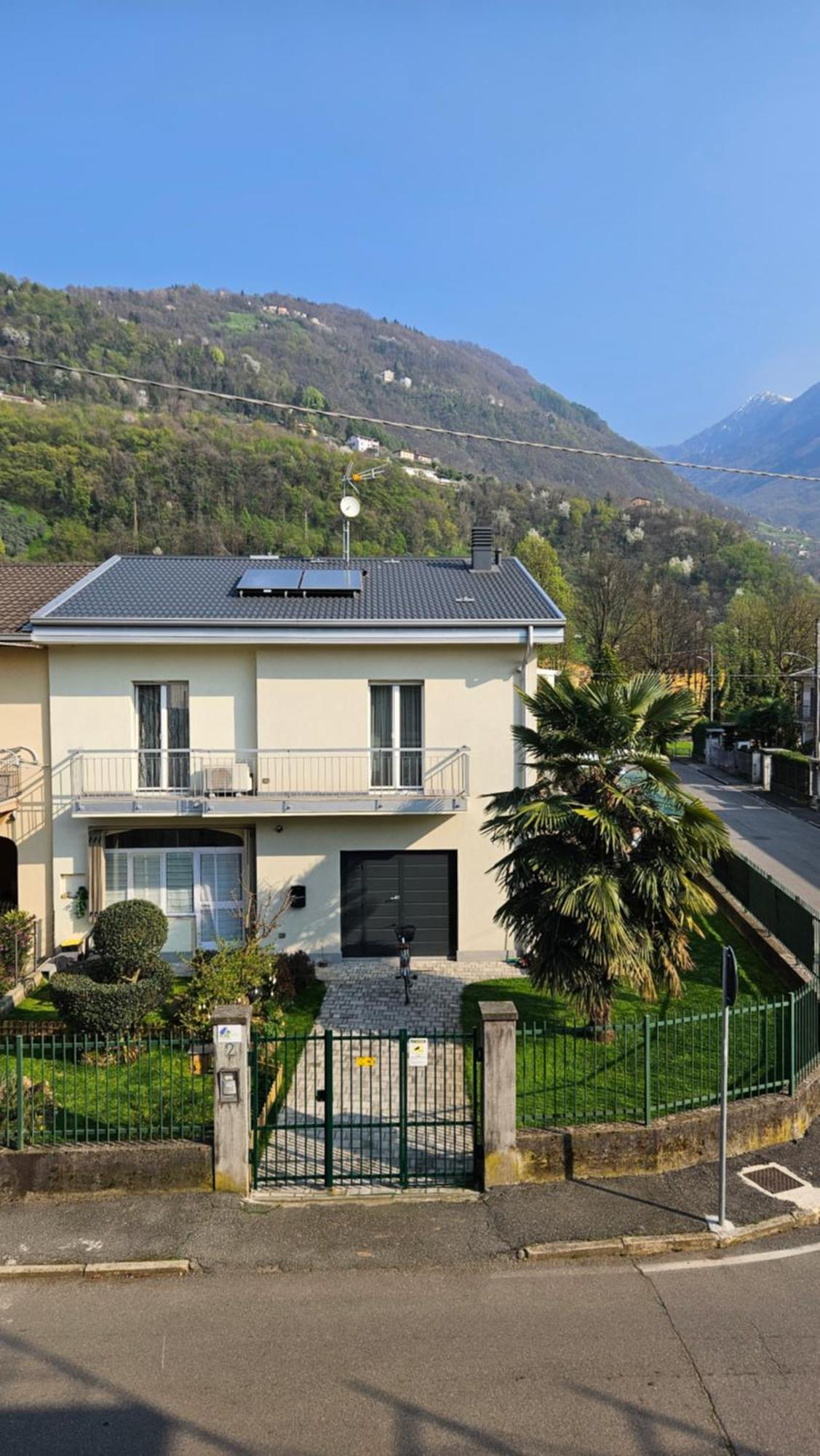 Casa Laini Villa Pisogne Eksteriør billede
